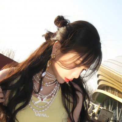 山河血泪美人恩